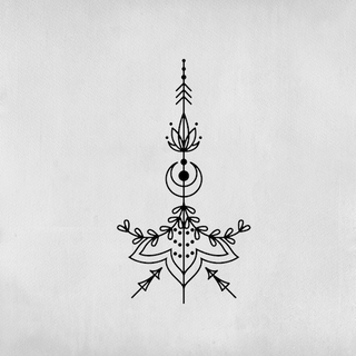 Tatouage Trait avec 4 motifs floraux