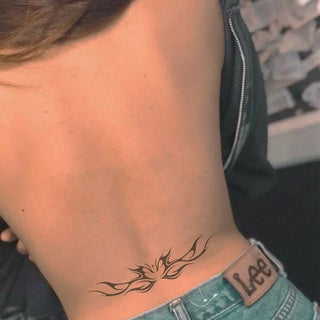 Tatouage Symbole tribal de papillon