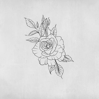 Tatouage Rose accompagnée de feuilles