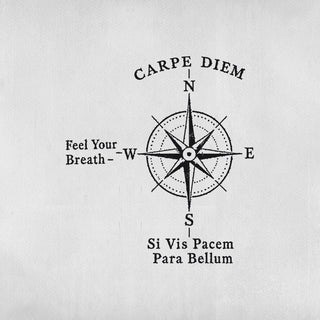 Idée de tatouage boussole carpe diem ? Porte-le 2 semaines sur toi